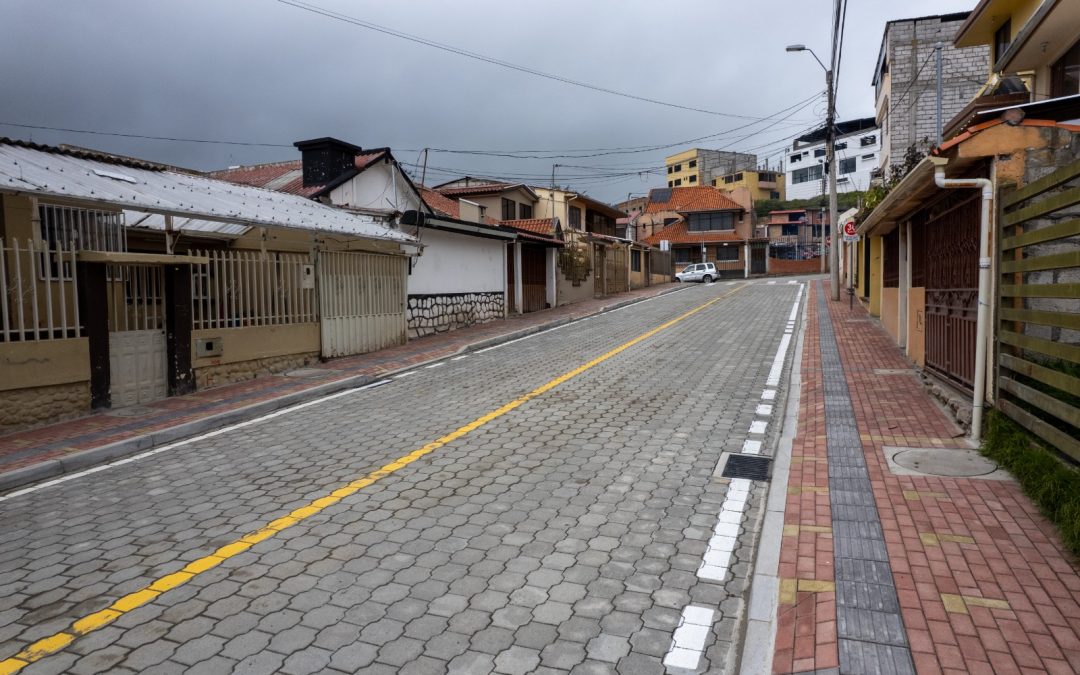 Prefectura y Municipio de Cañar inauguraron obras en la Ciudadela El Chofer