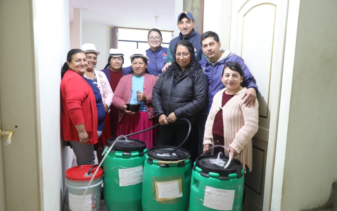 Habitantes de San Miguel de Cojitambo se capacitan en procesamiento de frutas