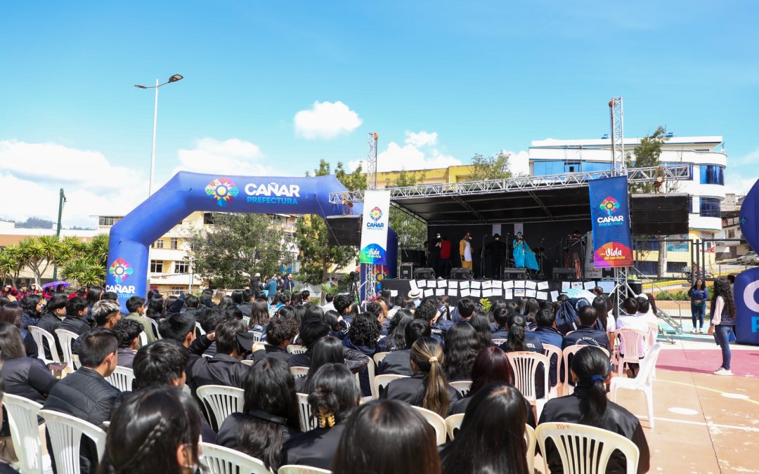 Lanzamiento del proyecto de Educación Ambiental en unidades educativas de Azogues